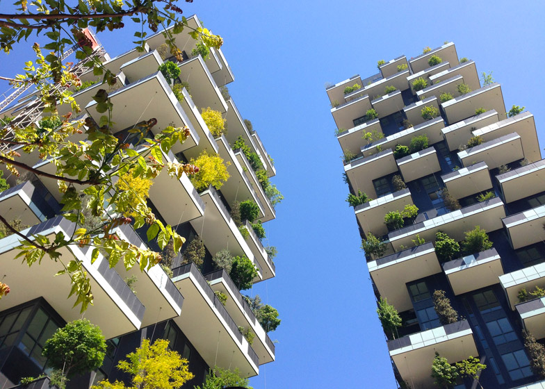 Bosco-Verticale-by-Boeri-Studio-_dezeen_bann